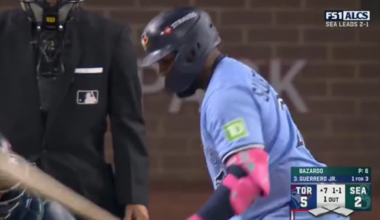 Mariners' radio call of Vladimir Guerrero Jr.'s homer for the second straight game and now ties Jose Bautista for the most HRs in a single postseason in Blue Jays history with his 5th postseason home run