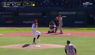 Javy Báez single scores Riley Greene