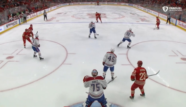 Dylan Larkin cores the first goal of the season on the PP!