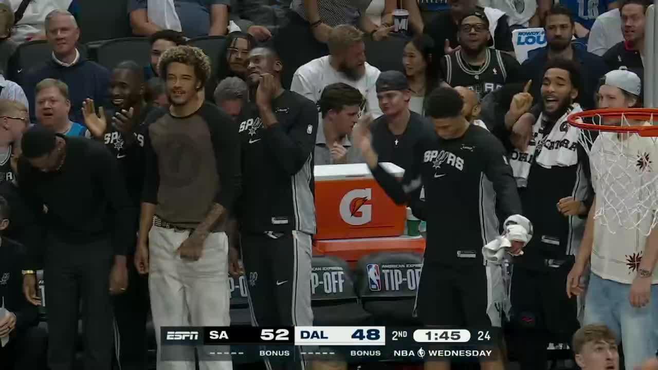 Man, I miss AD, but we never saw him get bodied like this. Hakeem and Shaolin Monks has made Wemby into an insane problem for the league. Hope JJ lights up a fire in Ayton to defend the alien when he gets here