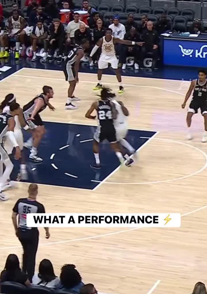 [Highlight] Wemby doing Wemby things