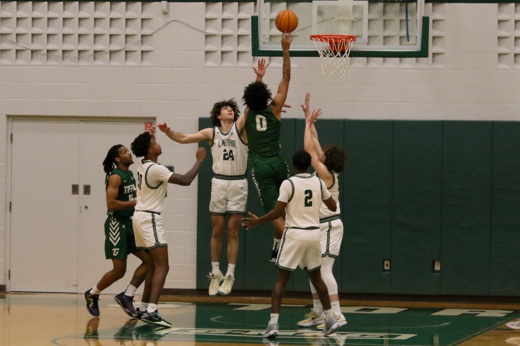 Lake Erie College men’s basketball to host card show Oct. 25-26 – News-Herald
