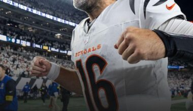 [Athletic] Joe Flacco in the nine days he's been with the Cincinnati Bengals: ◽️559 Passing yards ◽️5 TD passes ◽️0 INTs ◽️1 Masterful game-winning drive ..