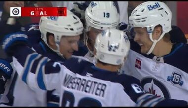 Jonathan Toews scores his first goal as a WINNIPEG JET!