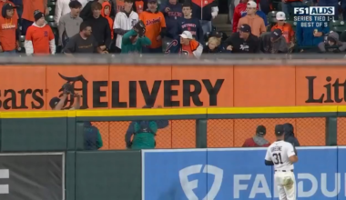 The fan with the "Dump Here 61" t-shirt quickly changed into a "Dump Here 62" t-shirt