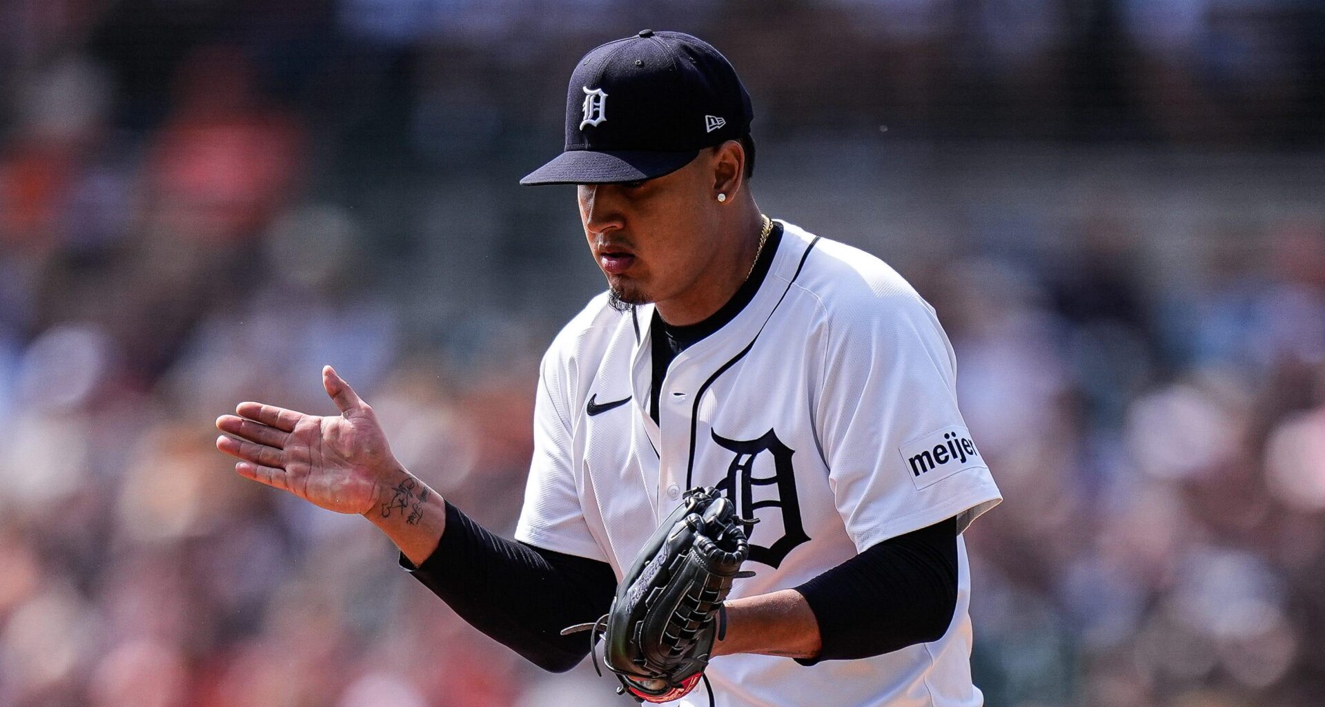 [Evan Petzold]Evaluating every Detroit Tigers pitcher entering 2025-26 MLB offseason. Who are keepers?