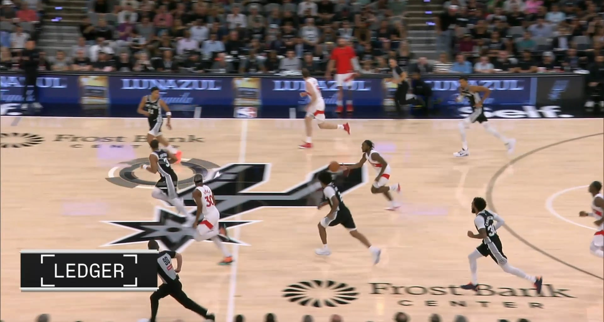 [Highlight] Bryant destroys Agbaji's shot attempt and Bryant's 1st career FG | vs TOR 10.27.25