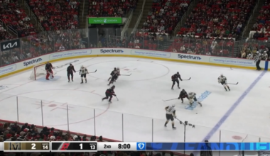 [VGK 2 - (2) CAR] Martinook steals from Eichel and scores on the breakaway