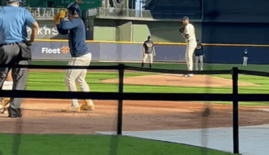 [Highlight] The Brewers are having a scrimmage during their first round bye, and bullpen coach Charlie Greene is playing the role of umpire. The Brewers let him hear all about his missed call behind the plate as they have ABS up on the scoreboard