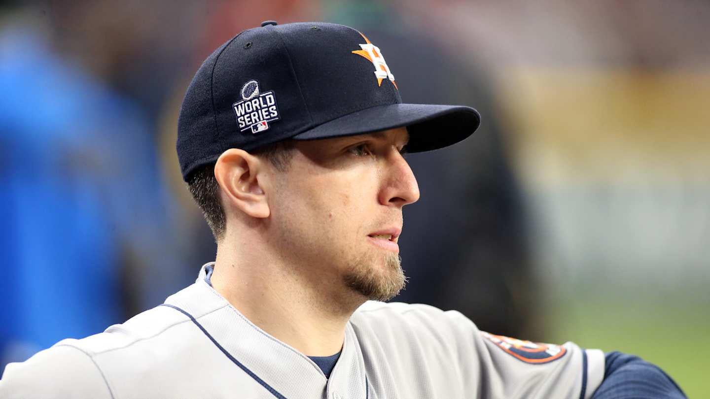 Mets have interviewed Troy Snitker, an ex-Houston Astros hitting coach, for open hitting coach vacancy.