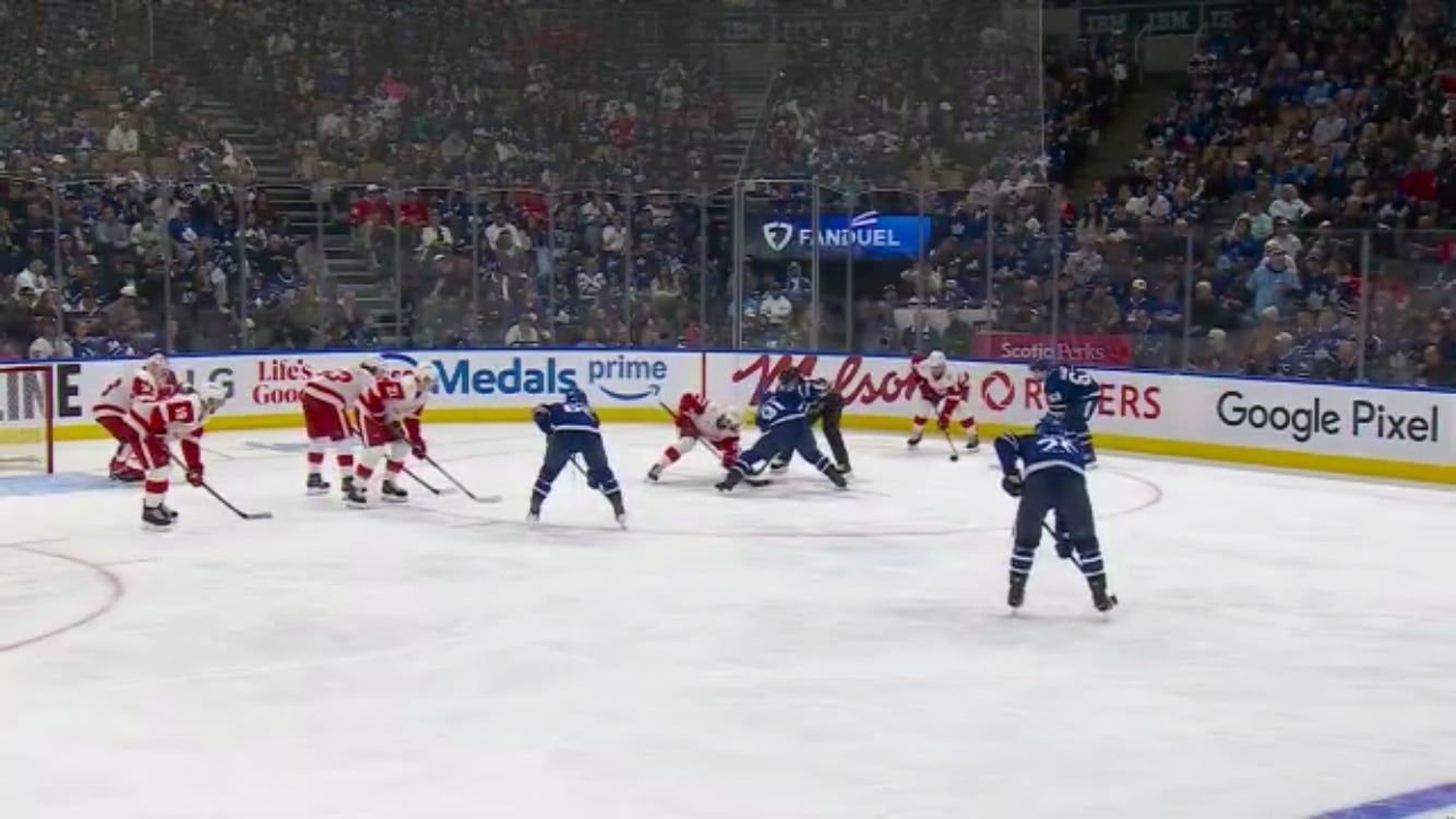 JVR scores against his old team to extend the lead to 2