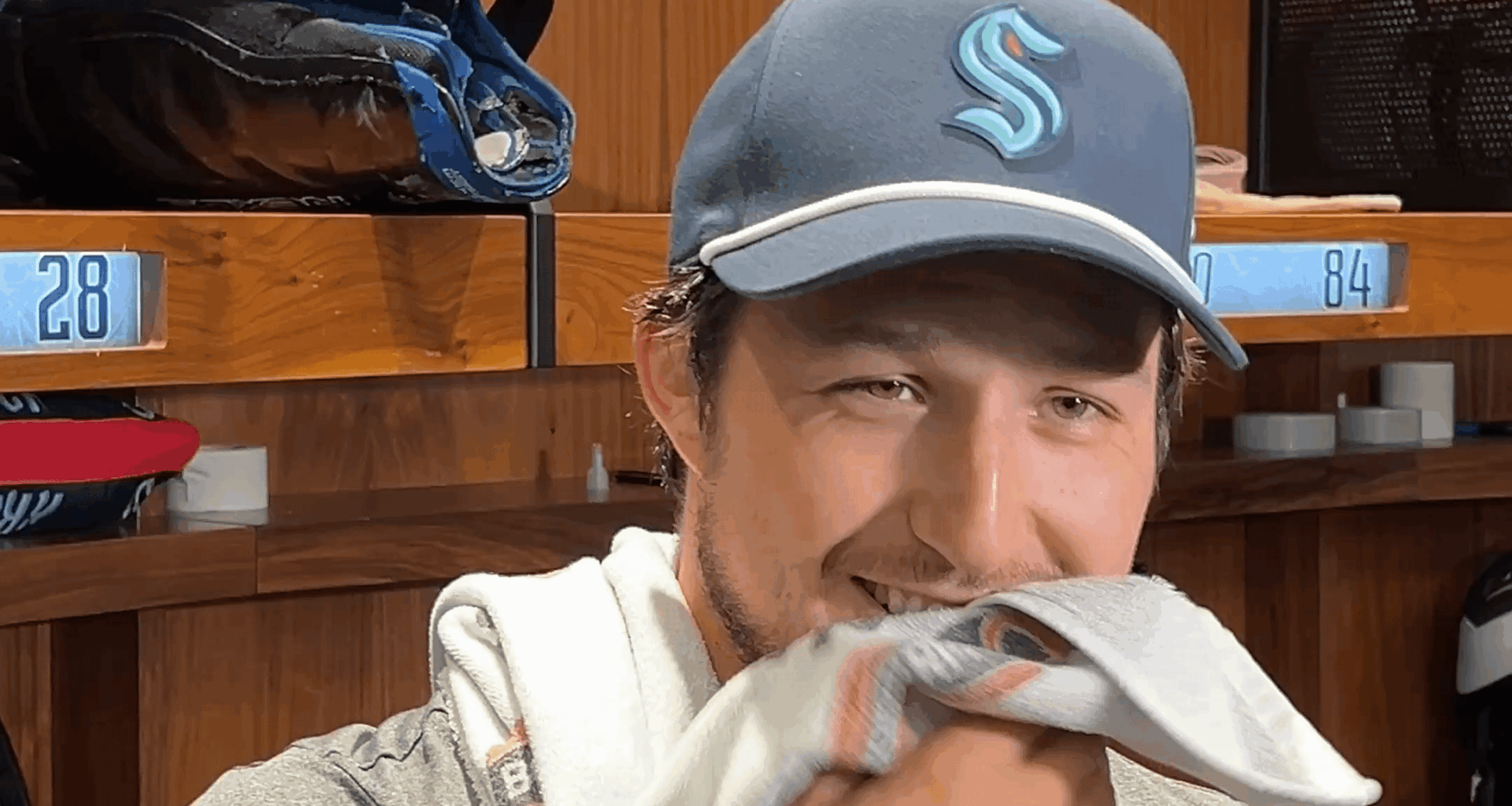 Brandon Montour discusses losing his older brother, Cameron, this past week to ALS.