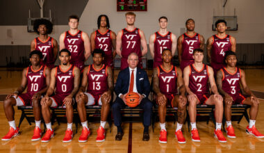 Nike Swoosh Logo White