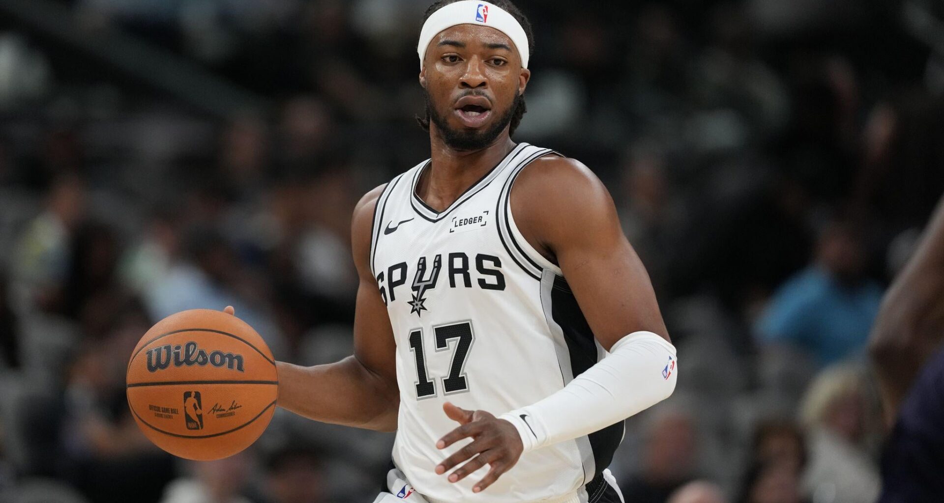 Former San Antonio high school star Stanley Umude living 'dream' with Spurs