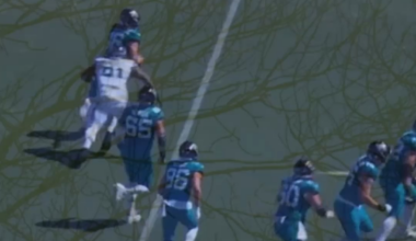 Seahawks D got Lawrence looking at Ghosts