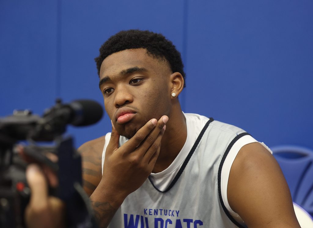 Mark Pope Praises Improvement of Four Returning Players