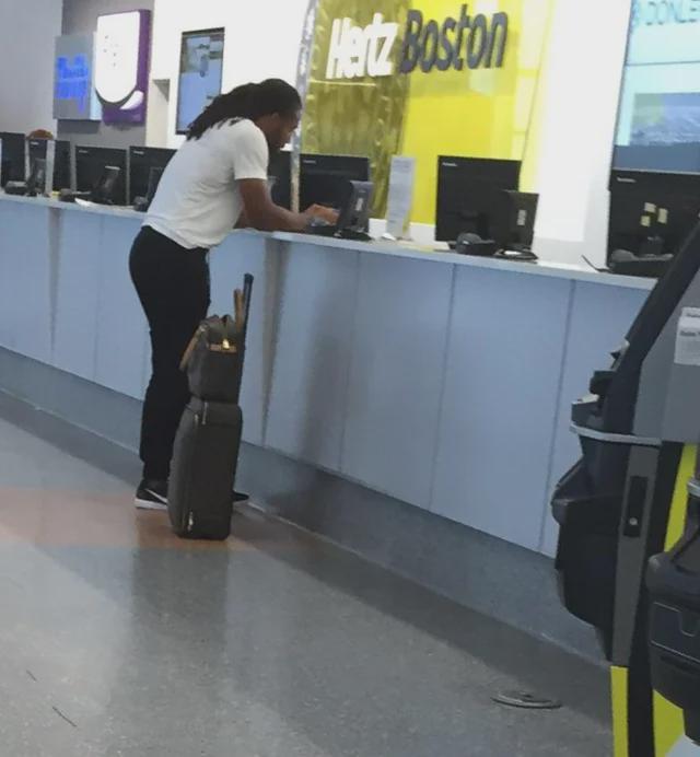 Jakobi Meyers spotted in Pittsburgh airport