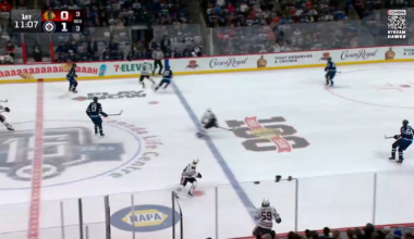 The puck takes a bizarre bounce off the glass and Teuvo Teravainen scores his 2nd goal of the season on an open net