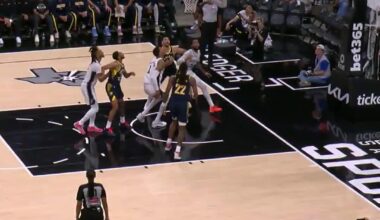 [Highlight] Wemby fakes the shot and goes for an easy layup