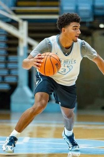Dixon brings sharpshooting, intense point-guard mentality to UNC