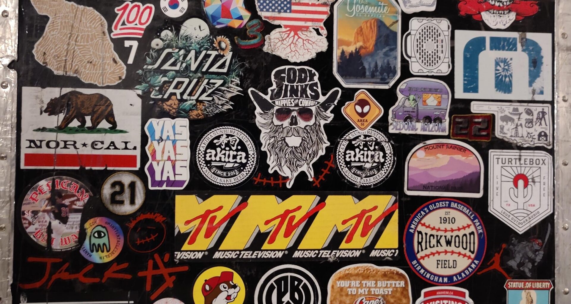 The Giants are the only team I've worked with that decorate their equipment trunks.