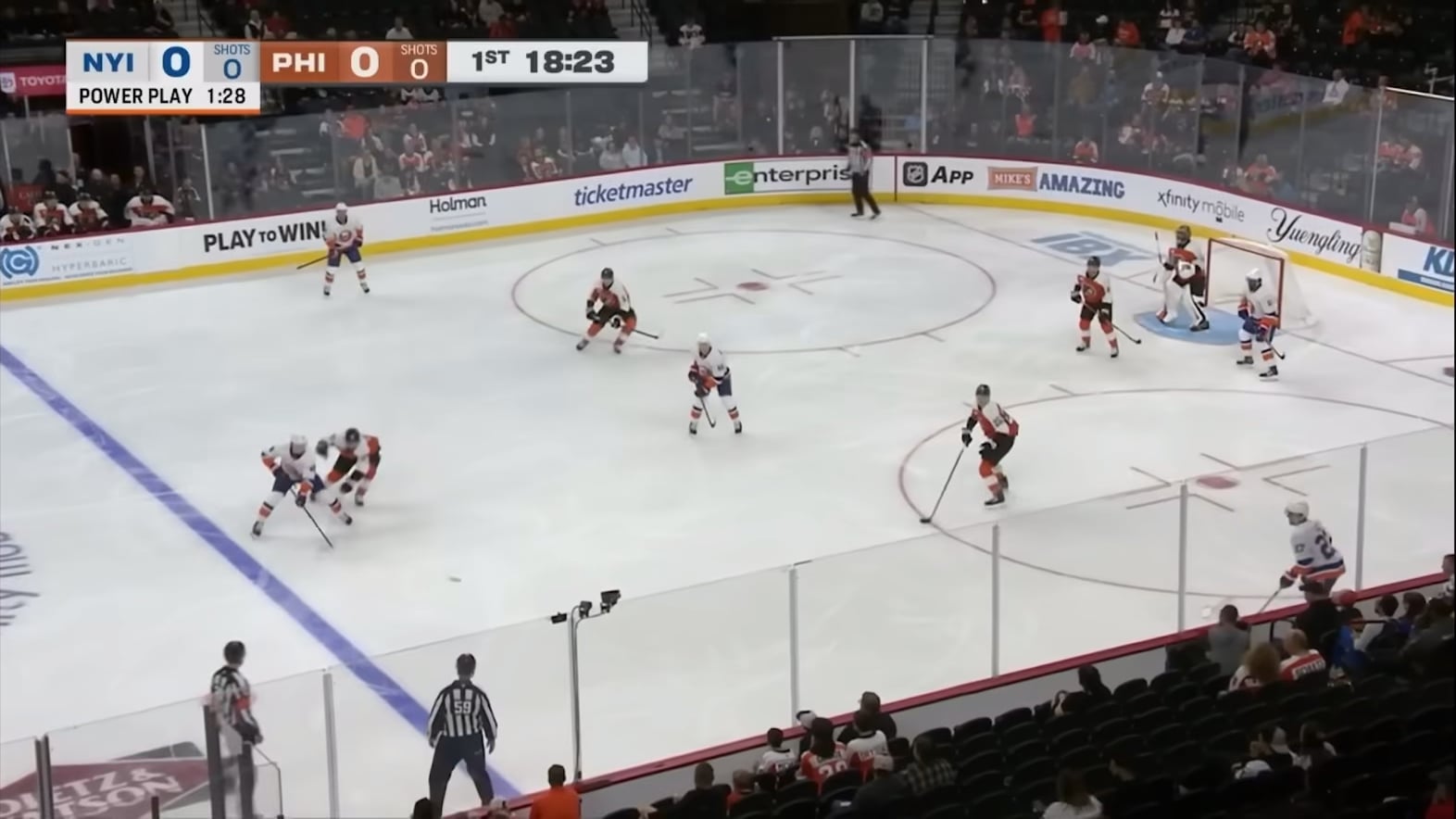 Christian Dvorak sets up Travis Sanheim