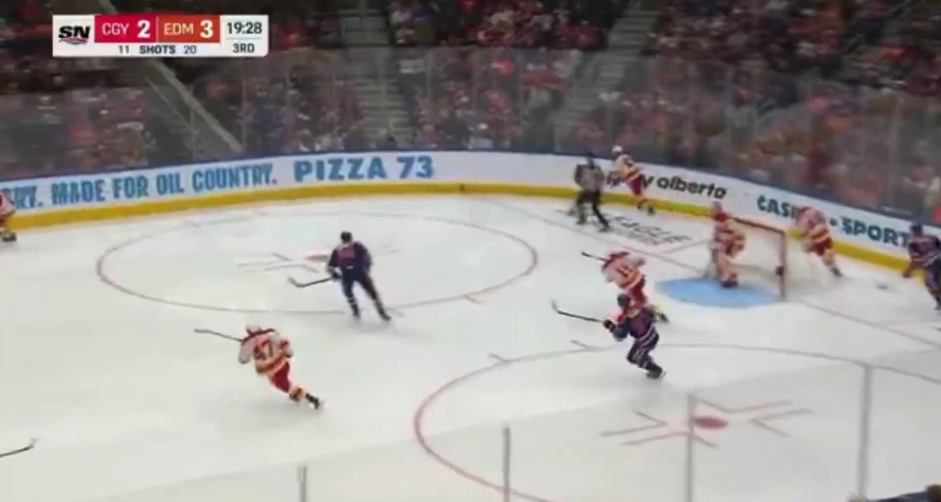 Stuart Skinner glitch goal