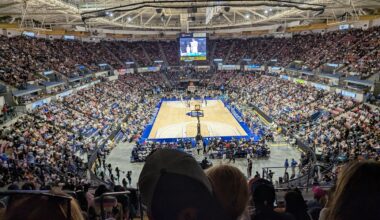 Crowd for the Hornets and Thunder playing at the North Charleston Coliseum