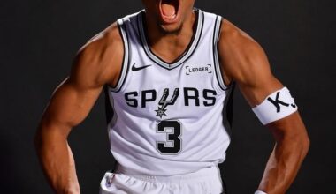 Keldon "BIG BODY" Johnson looking SWOLE bro 💪