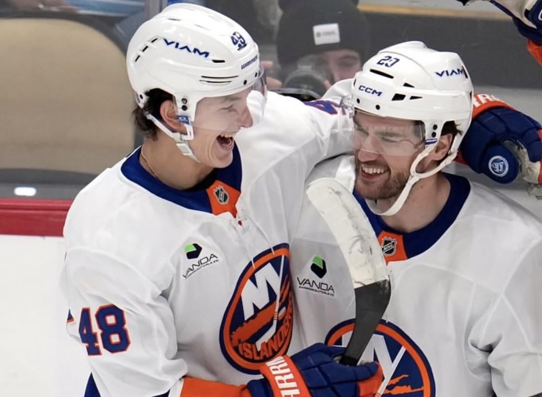 Matthew Schaefer is making Islanders hockey fun to watch again