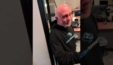 André Tourigny was shaking hands and doing selfies at the Utah Mammoth practice facility tour today