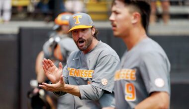 New Giants manager Tony Vitello raised as St. Louis sports royalty, but ‘he’s for real’ [Slusser]