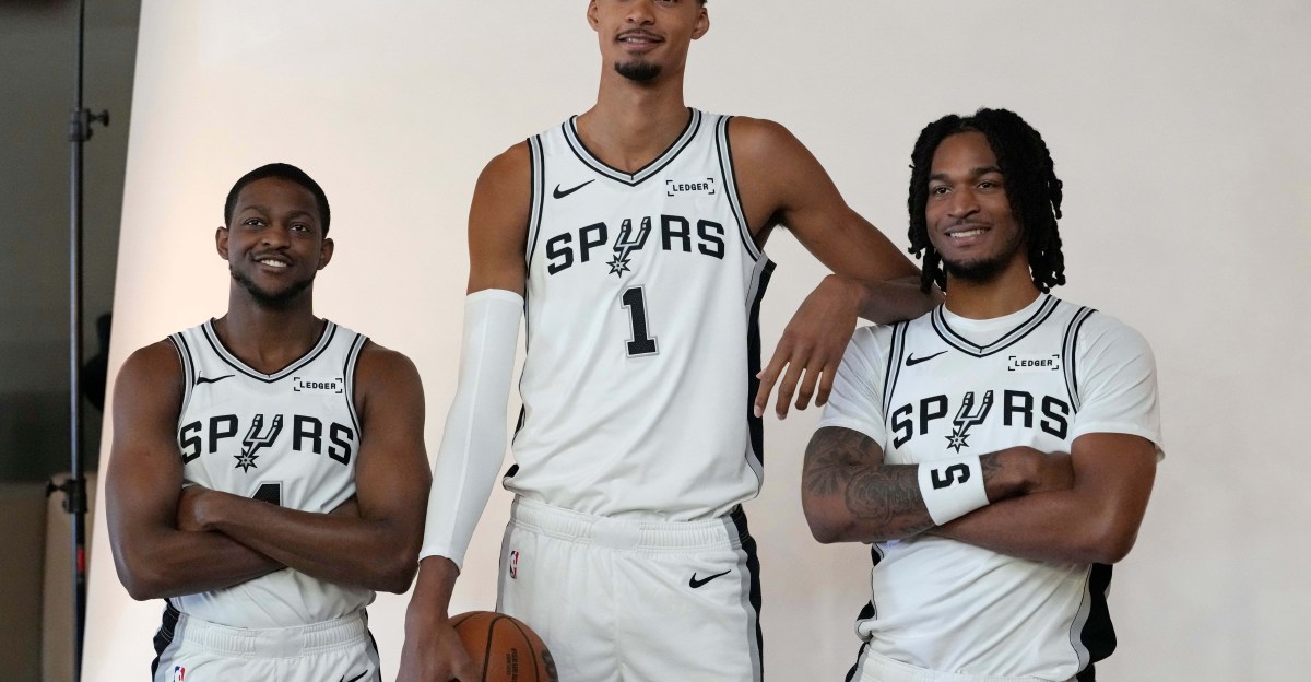 Game Preview: San Antonio Spurs vs. Guangzhou Loong-Lions