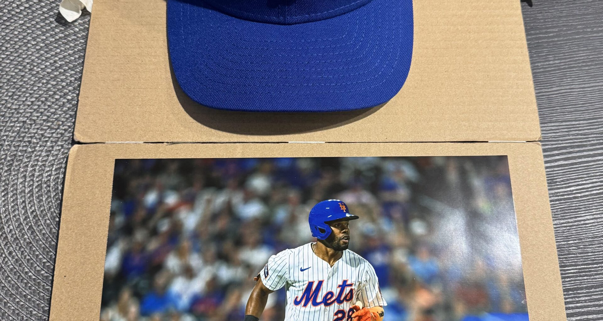 I won a prize in the Heineken Mets promotion. This is the prize I got.