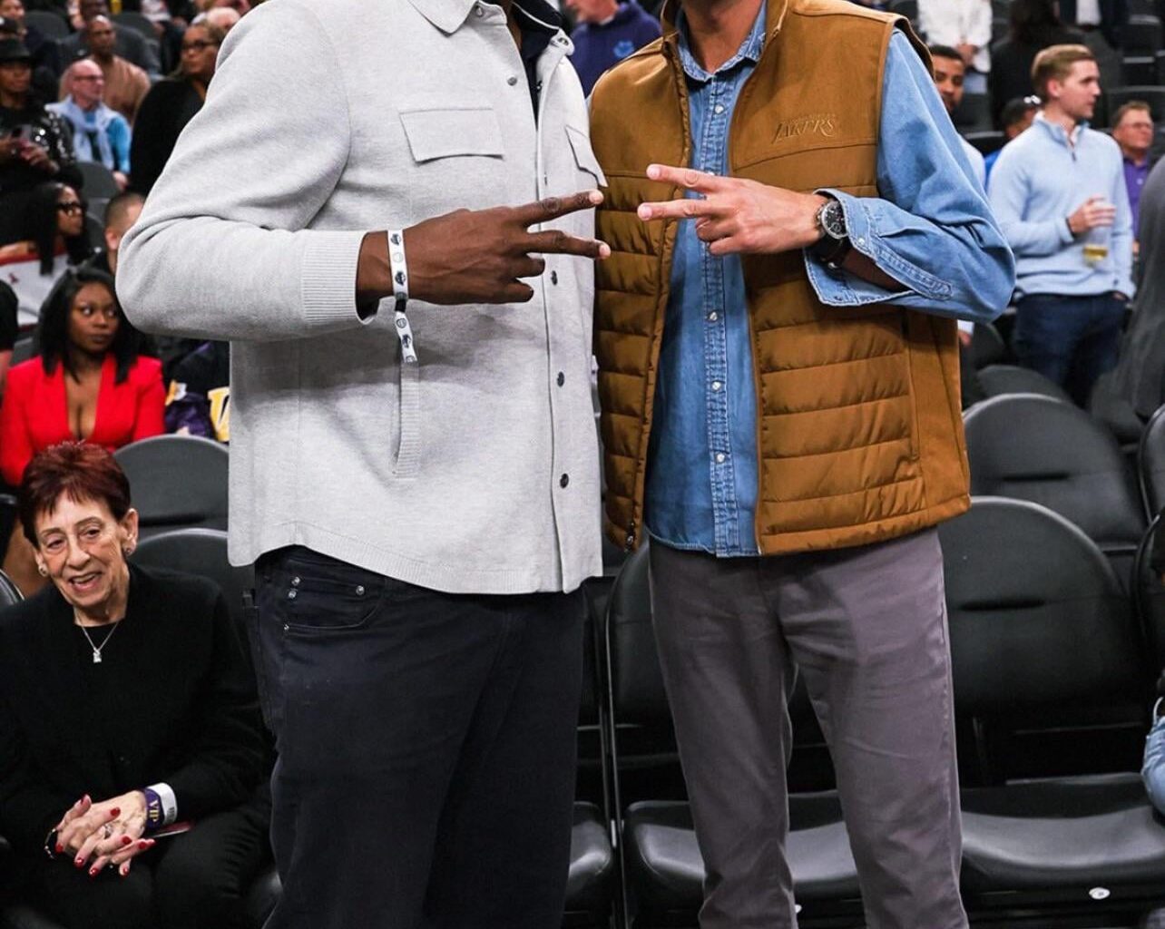 Look who pulled up to the game