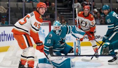 Fresh off his own NHL debut and first career goal, Beckett Sennecke and Ducks look to bounce back from Thursday's opening loss in longtime friend Sam Dickinson Sharks debut. Notes and quotes from morning skate in San Jose ⬇️