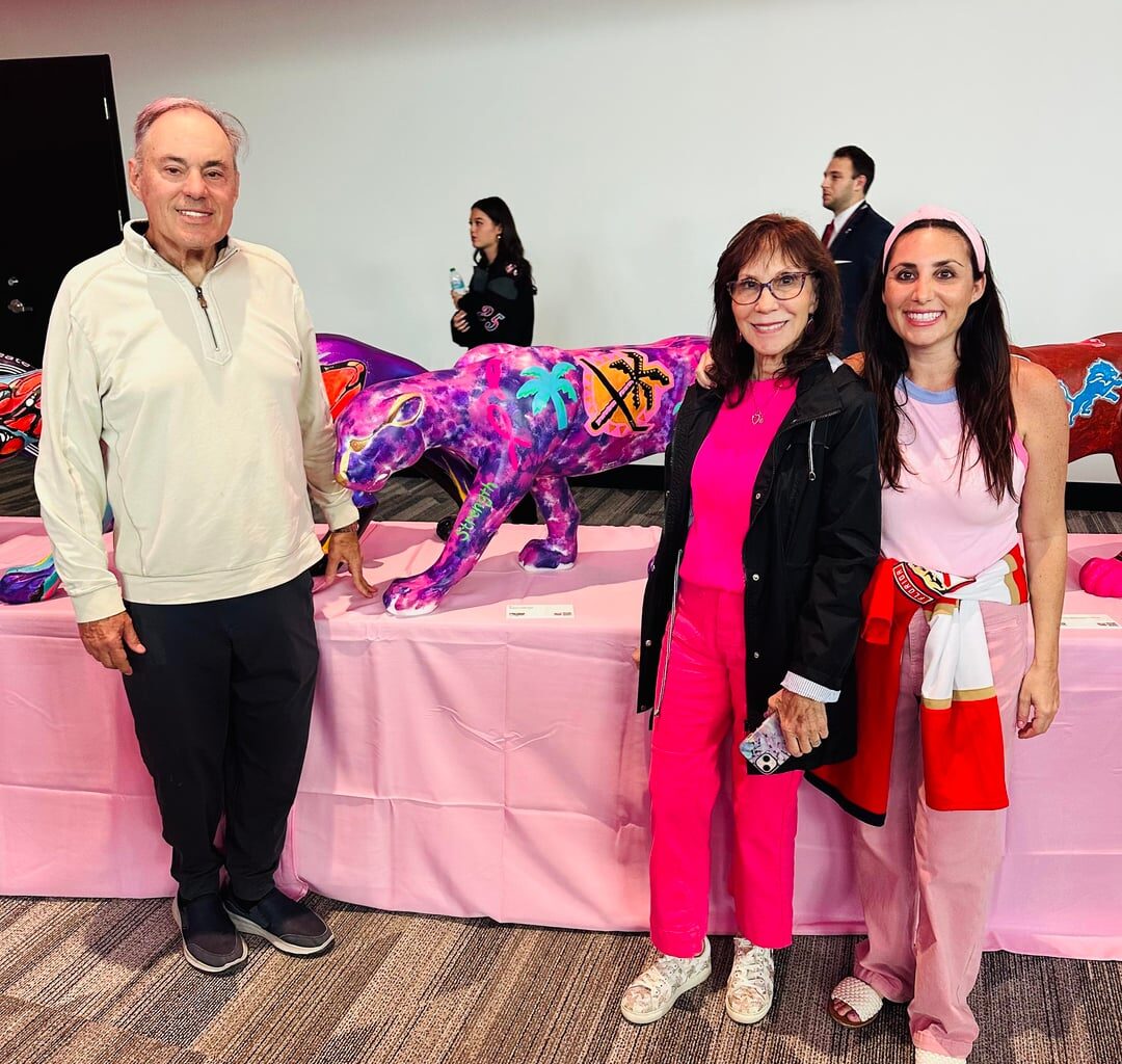 What a special night we had last night, all thanks to Bill and Julie Zito (GM of the Fla Panthers)  for coming up with Panthers on the Prowl, to raise money for the American Cancer Society. So far, over $500,000 has been raised, and we will hit a minimum of $1 million with these painted panthers!