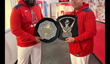 [Bartolo Colon] One of the best power hitters ever - and my brother Vladimir Guerrero 💣😂