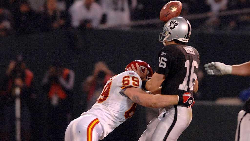 [Nick Sloan] Jared Allen will serve as Drum Honoree for Sunday's Chiefs-Lions game