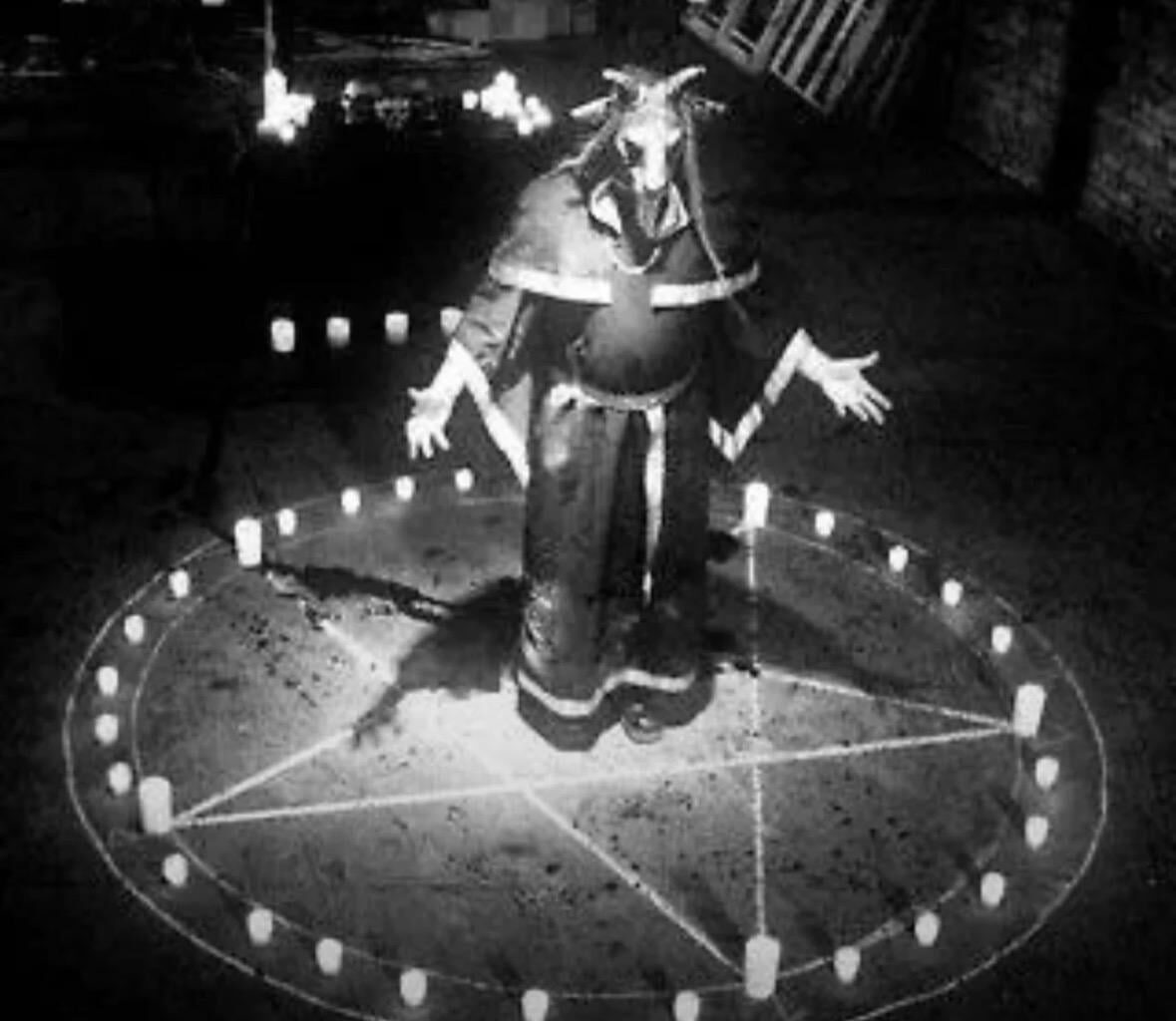 ነገር ግን ይህ ሁሉ ተድላን “Corpse of Dayton Moore” የማውገዝ እና ህመምን "Kansas City Royals" የማውገዝ እና ህመምን የሚያወድስ የተሳ”100 Wins”እንዴት እንደተወለደ “Great Offense and Pitching” ላስረዳህ እና የስርአቱን ሙሉ “Win the Central in 2026”ዘገባ እሰጥሃለሁ እና የታላቁን የእውነት ተመራማሪ ፣የሰውን ደስታ ዋና ፈጣሪ ”Bobby Witt JR MVP in 2026” የሆነውን ትክክለኛ አስተምህሮ ላስረዳህ።