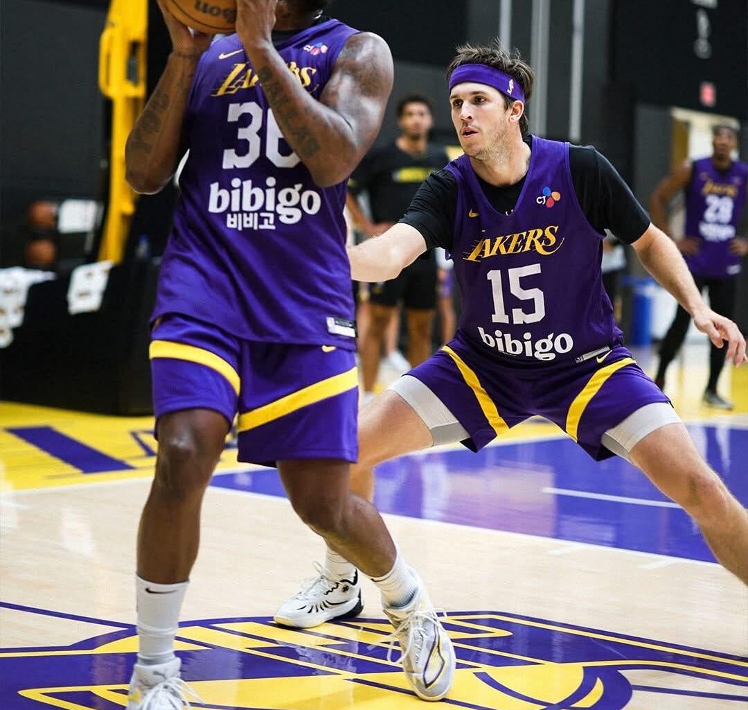 [Lakers] Building together.