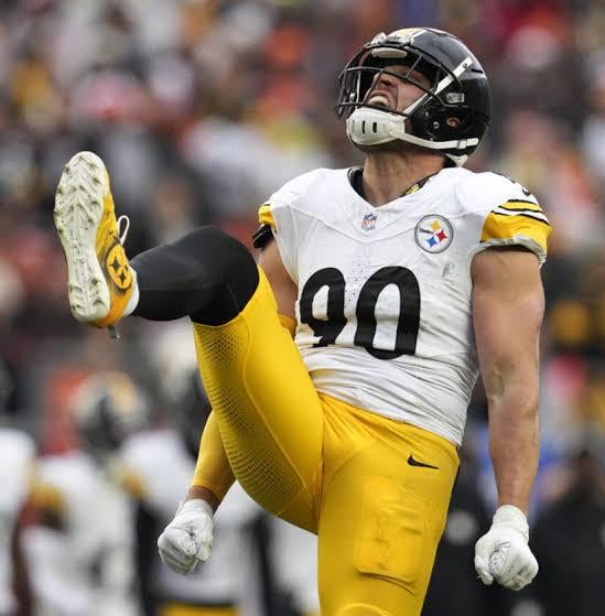 PITTSBURGH IS SOLELY ALONE IN 2ND ONLY DOWN .5 GAMES IN THE ENTIRE AFC