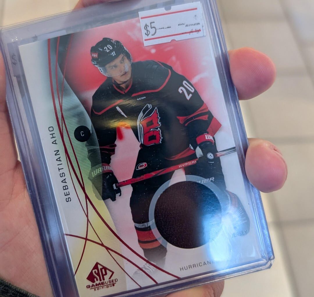 I got a Sebastian Aho memorabilia card and they spelt his name wrong.
