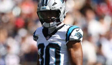 Hubbard is back @ Jets. Canales says they've already made the decision who gets the majority of carries but won't divulge who...