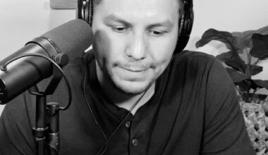 [Paul Garcia] No extension for the Spurs and Jeremy Sochan. Sochan will be a restricted free agent beginning June 30, 2026, so long as the Spurs tender him a qualifying offer.