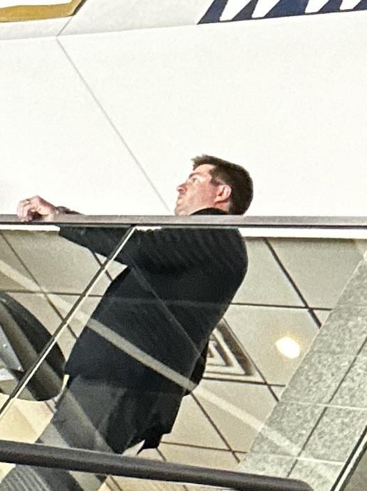 Kyle Dubas attended Bruins v. Mammoth on Sunday 10/21