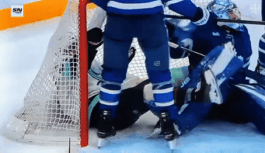 Stolie flipping the net