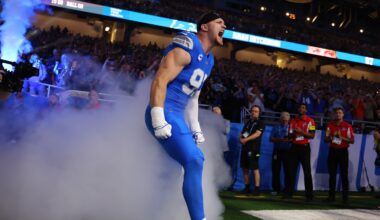 Lions, Aidan Hutchinson agree to four-year extension