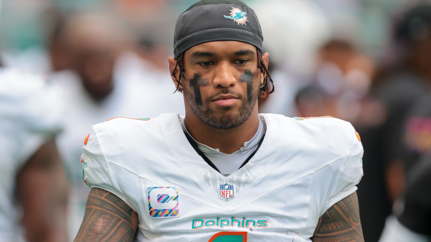 Tua Tagovailoa goes public with concerns about certain teammates