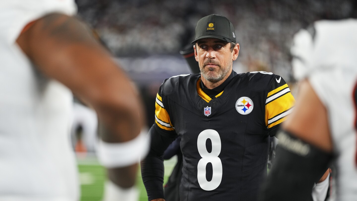 Aaron Rodgers: My career will end in Green Bay